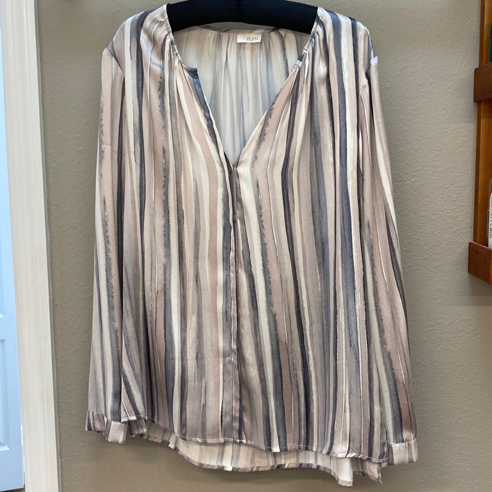Ecru silk blouse, Large, neutral stripes with dark gray, no collar